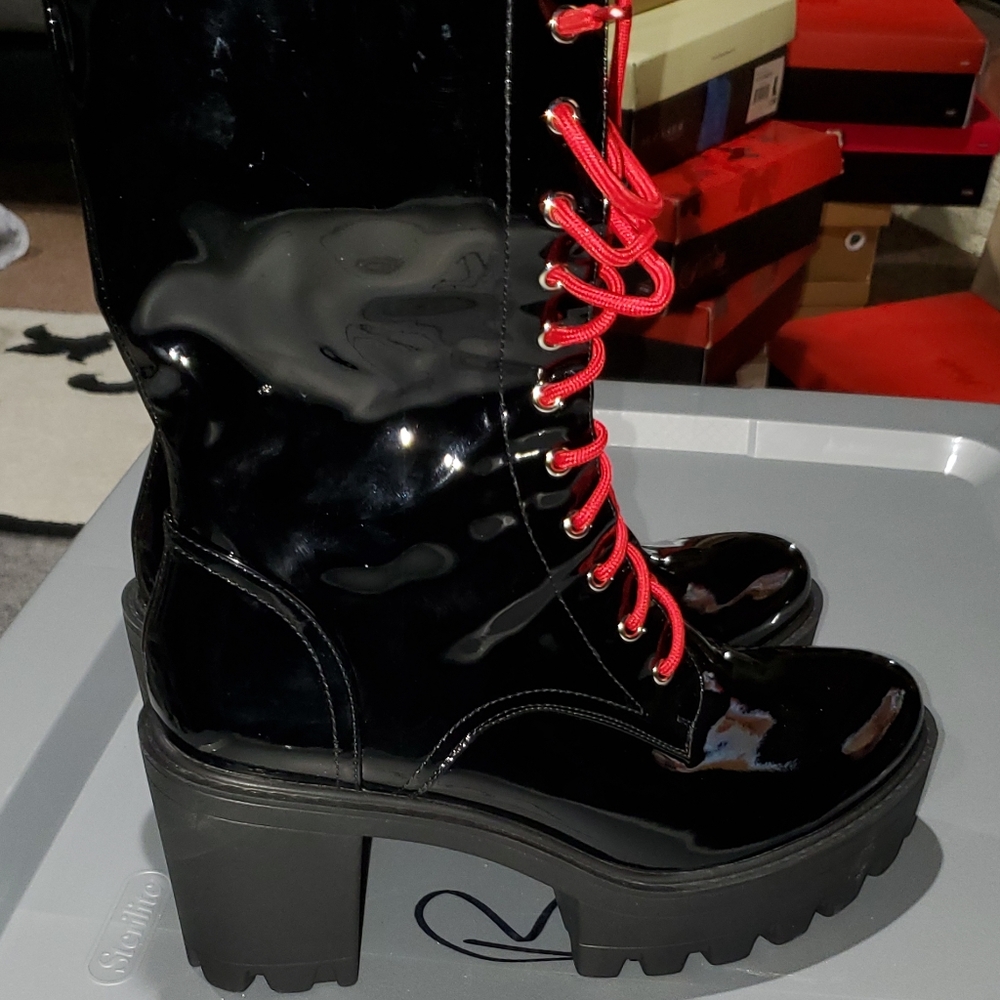 Platform ankle boots